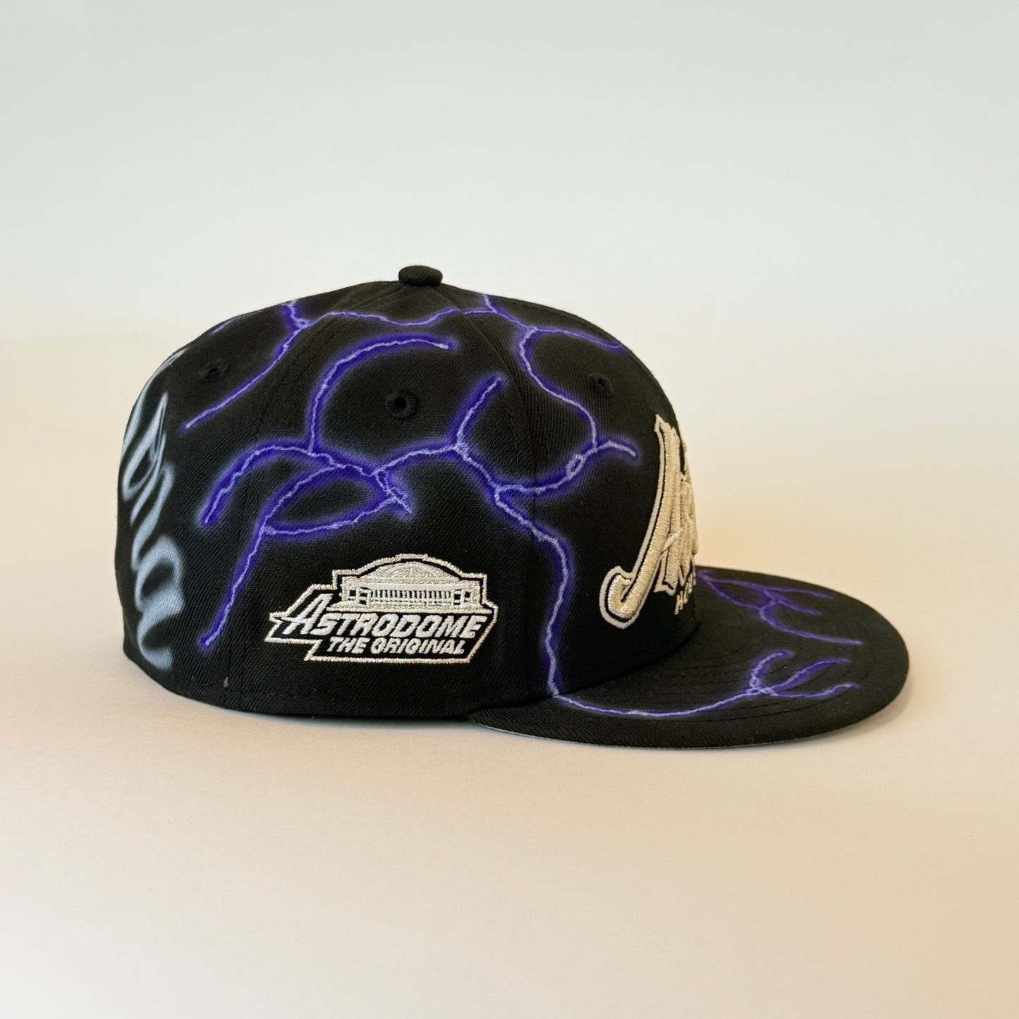 Persona Astros Fitted - Purple/Black