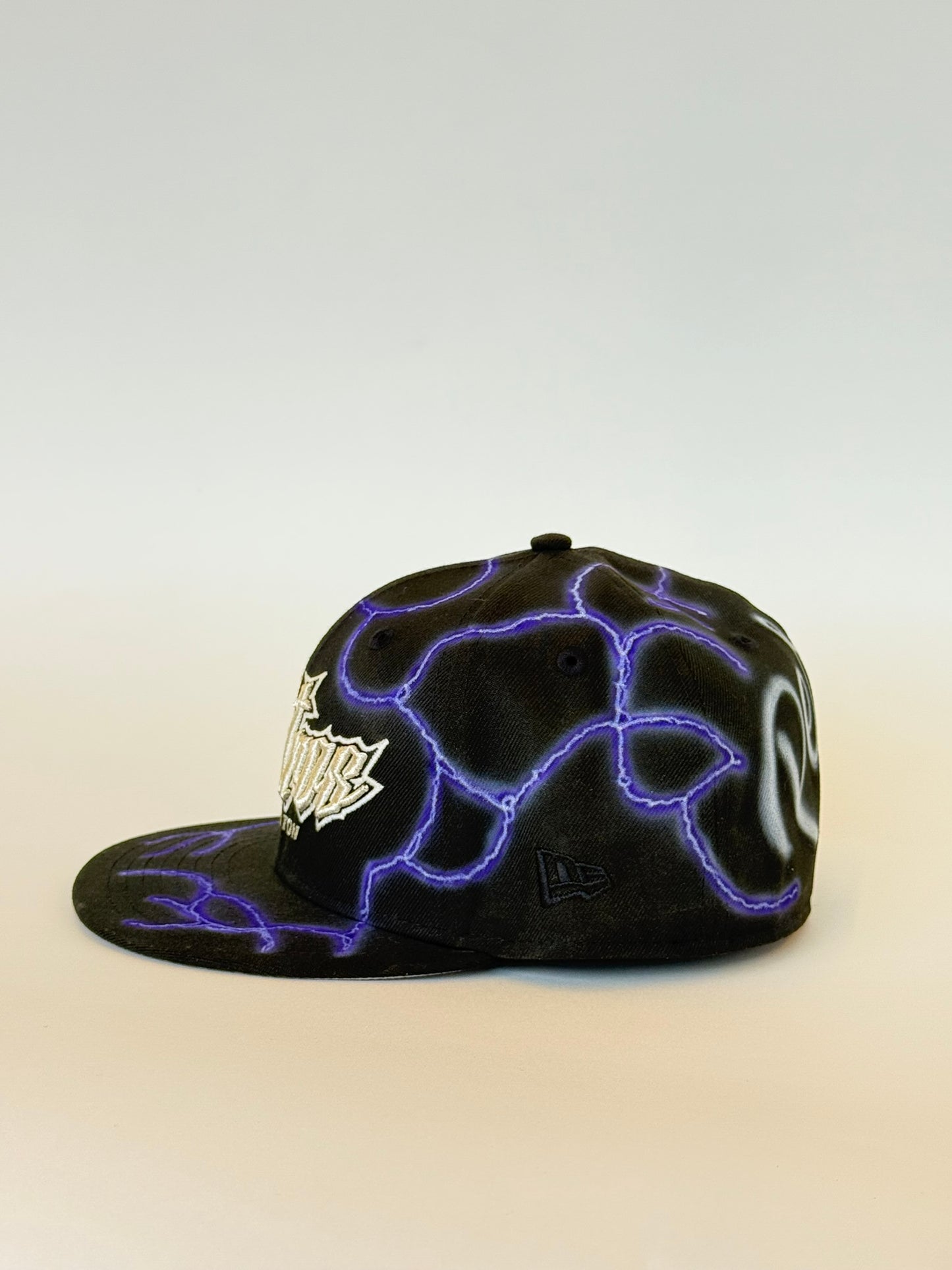 Persona Astros Fitted - Purple/Black